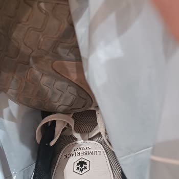 Aldığım Ayakkabı Ve Sandalet Ayağımı Sıkıyor, Değişim Veya İade Talebim Reddedildi