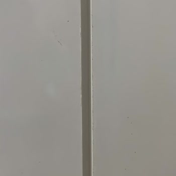 Sıfır Diye Alınan Dolap Kullanılmış Ve Hasarlı Çıktı Çözüm Sunulmuyor