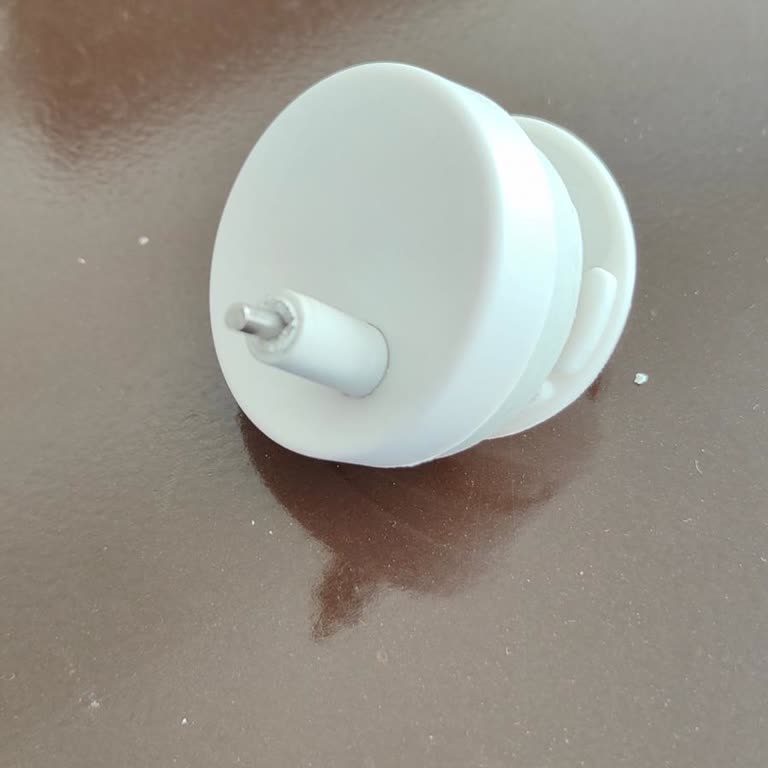 Vitra Klozet Kapağı Menteşesi Kısa Sürede Kırıldı, Parça Ve Destek Bulamıyorum