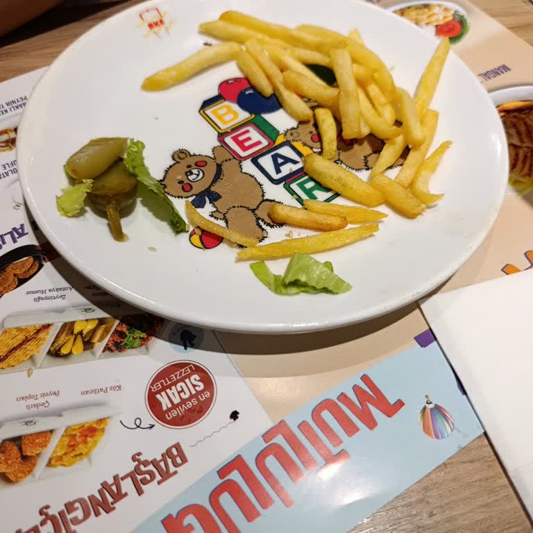 İlgisiz Personel Ve Kalitesiz Ürünler Hayal Kırıklığı Yarattı