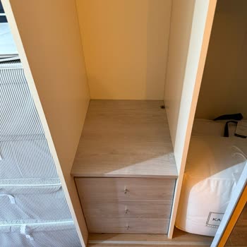 Gardırop Montajında Kırılan Çekmecenin Uzun Süre Temin Edilmemesi