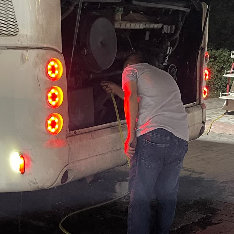 Uçuş Sonrası Bakımsız Otobüsle Zorlu Yolculuk Ve Yetersiz Bilgilendirme Mağduriyeti