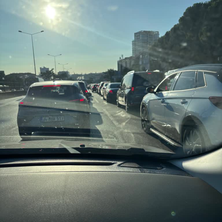 Avrasya Tüneli Yol Çalışması Trafik Çilesine Dönüştü