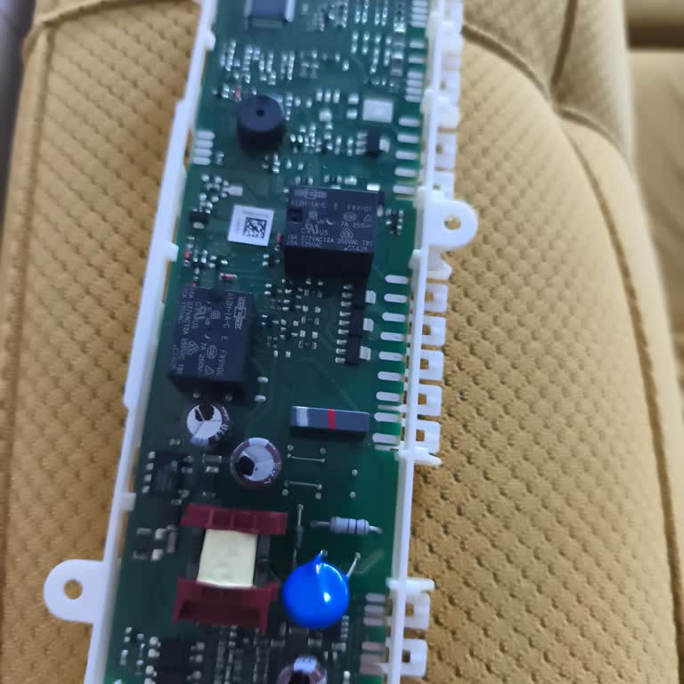 Bosch Buzdolabımın Sorunu 40 Gündür Çözülemedi, Mağdurum