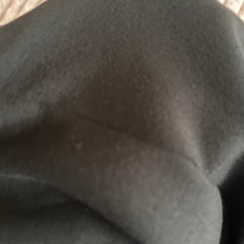 İlk Giyimde Tüylenen Eşofman Ve Değişim Sürecindeki Mağduriyet