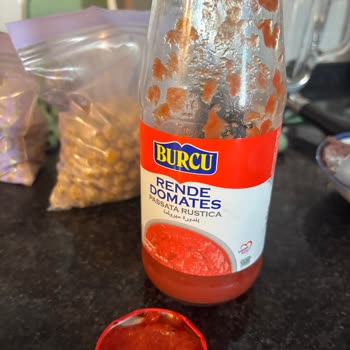 Burcu Domates Püresi İçinden Kurt Çıkması Nedeniyle Sağlık Endişesi