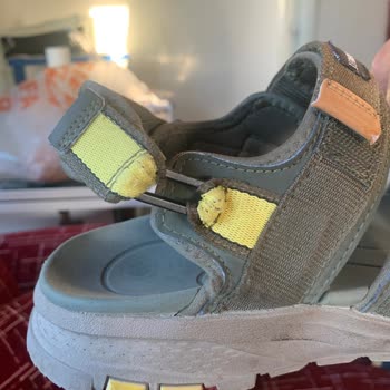 Lumberjack Sandaletin Topuk Tokası Sorunu Ve Garanti Belgesi Eksikliği