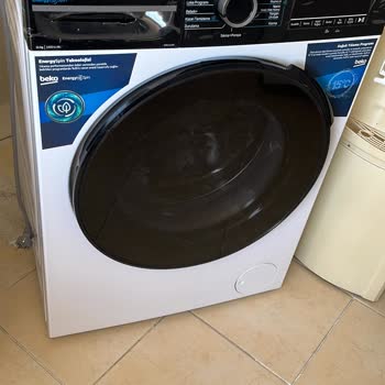 Kırık Teslim Edilen Çamaşır Makinesi İçin İade Ve Çözüm Sağlanmıyor