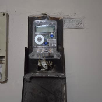 Elektrik Sayacı Değişimi Sonrası Uzun Süreli Elektrik Kesintisi Ve İlgisizlik