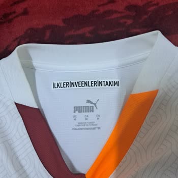 GS Store'dan Alınan Puma Forma Kısa Sürede Yıprandı, Müşteri Hizmetleri Yardımcı Olmadı