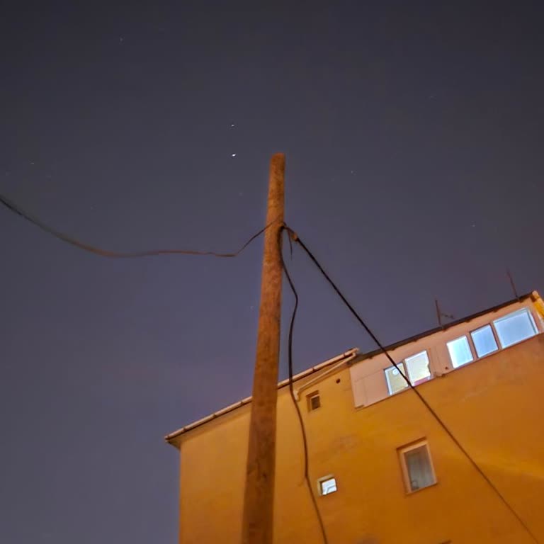 Kopuk Kablo Nedeniyle İnternet Kesintisi Ve Yetersiz Müşteri Hizmeti