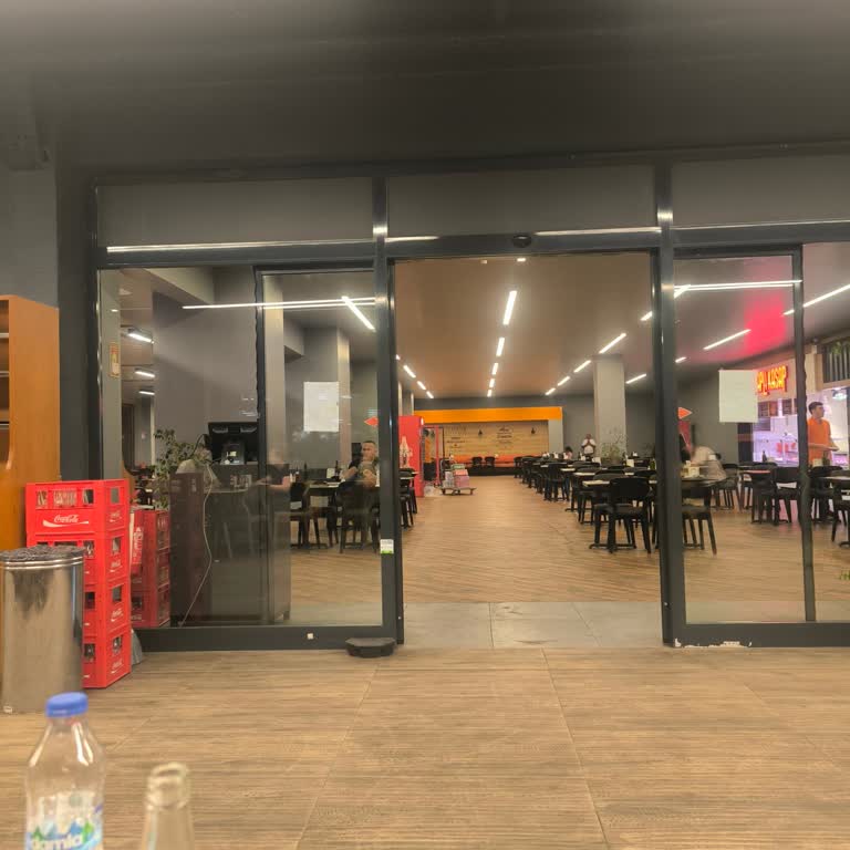 Geç Gelen Sipariş Ve İlgisiz Personel Nedeniyle Olumsuz Deneyim