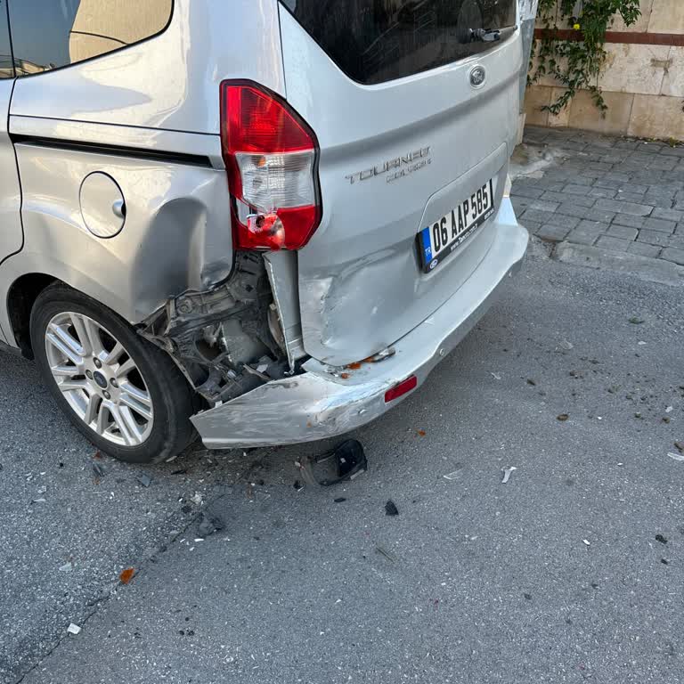 Ford Courier Yedek Parça Teminindeki Gecikme İşimi Aksatıyor