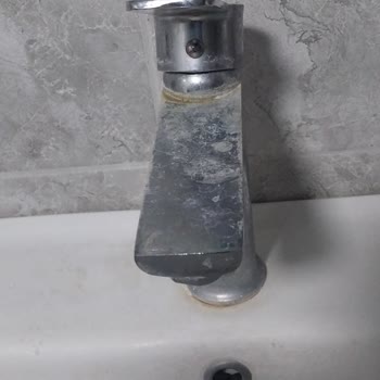 Sürekli Elektrik Ve Su Kesintileri Mağduriyet Yaşatıyor