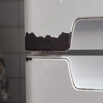 Profilo Buzdolabı Kapağında Erken Paslanma Sorunu