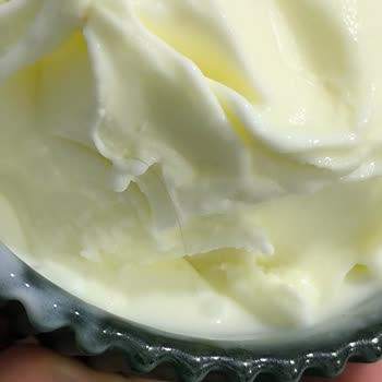 Dondurma Kutusunda Kıl Ve Boş Ambalajla Hijyen Sorunu Yaşadım