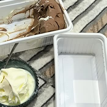 Dondurma Kutusunda Kıl Ve Boş Ambalajla Hijyen Sorunu Yaşadım