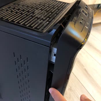 Kırık Teslim Edilen Bilgisayar Ve Çözüm Sunmayan Sürat Kargo Müşteri Hizmetleri