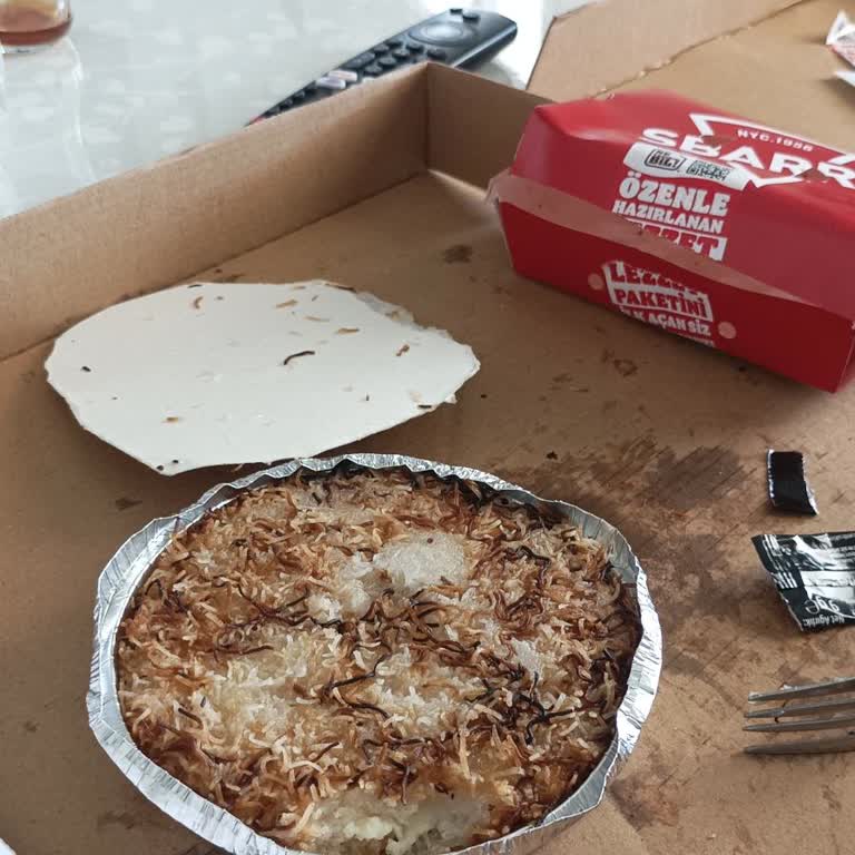 Çiğ Ve Pişmemiş Künefe Gönderildi, Ücret İadesi Ve Yaptırım Talebi