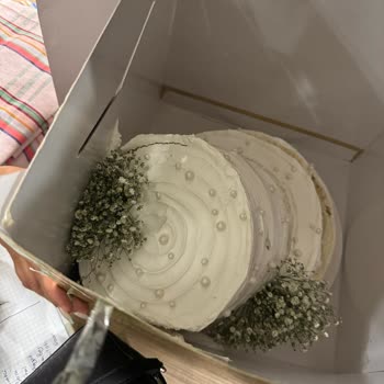 Nişan Pastamız Devrilmiş Halde Teslim Edildi, Ücret İadesi İstiyoruz