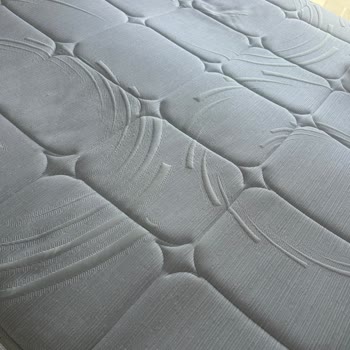 Yeni Alınan Yatakta İlk Haftadan Başlayan Çökme Ve Tüylenme Mağduriyeti