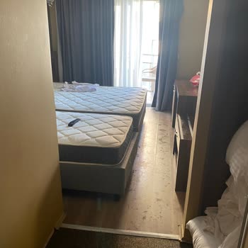 Mühürlenen Otelde Hizmet Alamama Ve Ücret İadesi Sorunu