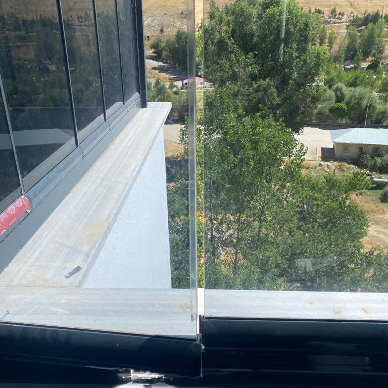 Aspen Pencereler Takıldıktan Sonra Çoğu Açılıp Kapanmıyor