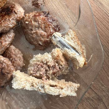 Kepekli Ekmekte Plastik Boru Buldum Sağlık Ve Güven Endişesi Yaşıyorum