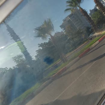 Araç Camında Kireç Çözücü Sonrası Beyaz Tabaka Ve İletişimsizlik