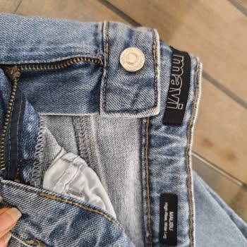 İlk Giyimde Fermuarı Kırılan Pantolon İçin Destek Alamadım