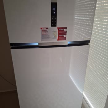 Arçelik Buzdolabında Sürekli Arıza Ve Teknik Servis İlgisizliği Nedeniyle Mağduriyet