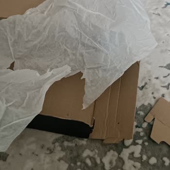 Kutusuz Ve Teşhir Ayakkabı Gönderildi, Mağdur Edildim