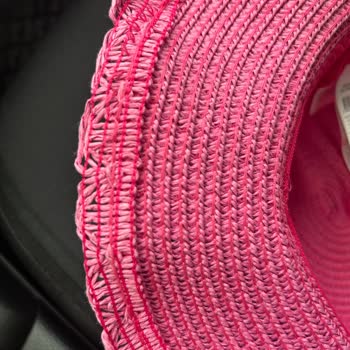 İlk Kullanımda Rengi Solan Şapka İçin İade Talebim Reddedildi