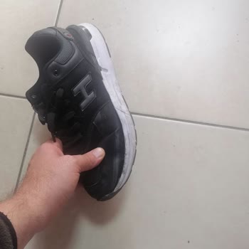 Ayakkabım 9 Aydır Tamir Edilmedi, Ürünüm Kayboldu Ve Mağduriyetim Giderilmedi