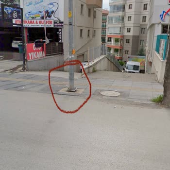 Sivri Plaka Yüzünden Lastiğim Zarar Gördü, Masrafım Karşılanmadı