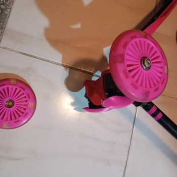 10 Gün İçinde Bozulan Scooter Ve Müşteri Hizmetlerine Ulaşılamıyor