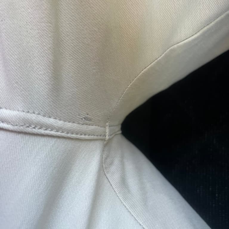 Kısa Sürede Deforme Olan Dockers Pantolonlar İçin Değişim Talebi