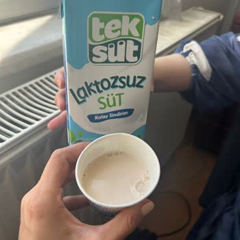 Son Kullanma Tarihi Geçmemiş Laktozsuz Süt Pembe Renkte Çıktı