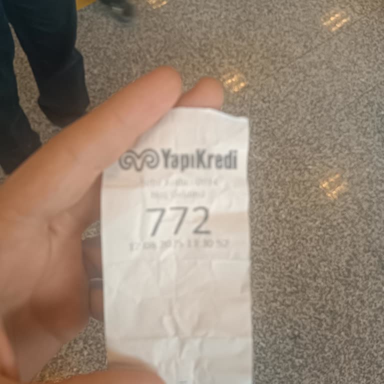 Çankırı Şubesi'nde Yetersiz Personel Nedeniyle Uzun Süre Bekletildim