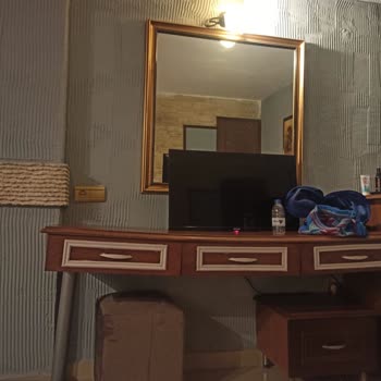 Vav Otel'de Temizlik, Güvenlik Ve İletişim Sorunları: Ücret İadesi Talebim Karşılanmadı