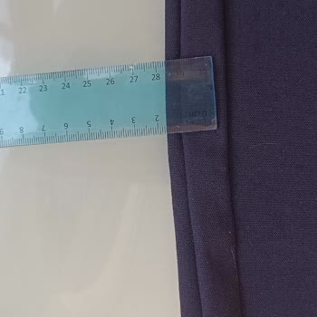 Sevilen Tekstil Kumaşları Aşırı Kötü Ve Hepsinde İllaki Bir Defo Var