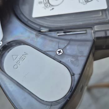 TCL Sweeva 6000M Robot Süpürge Su Haznesi Çatlağına Garanti Desteği Sağlanmıyor