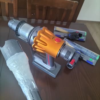 Dyson V12 Süpürge Parça Arızaları Ve Yüksek Onarım Maliyetleri Nedeniyle Yaşanan Mağduriyet