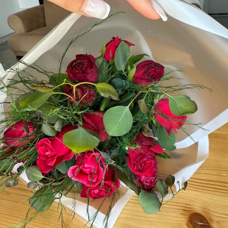 Çiçek Sepeti Solmuş Ve Yanlış Ürünle Hayal Kırıklığı