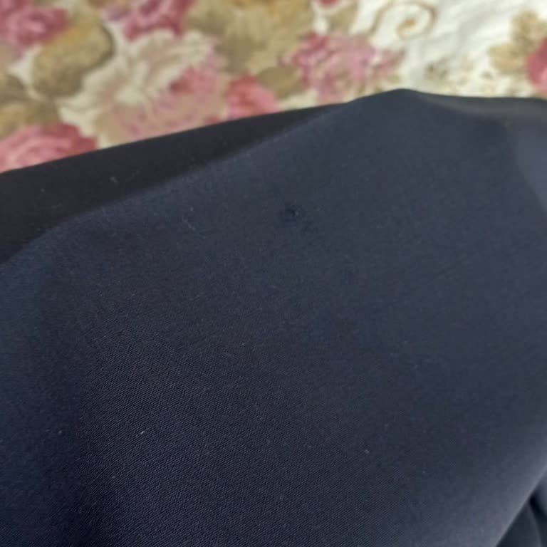 Takım Elbisede Üretim Hatası Ve Müşteri Hizmetlerinden Dönüş Alamadım