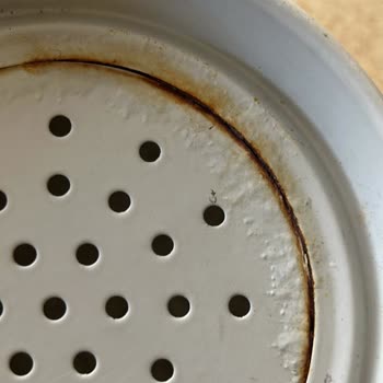 Çelik Süzgeç Kısa Sürede Paslandı Satıcı Çözüm Sunmadı