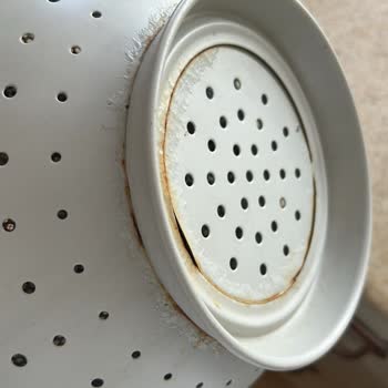 Çelik Süzgeç Kısa Sürede Paslandı Satıcı Çözüm Sunmadı