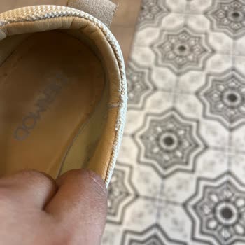 30 Günde Deforme Olan Ayakkabıya İade Reddi Mağduriyet Yaşattı