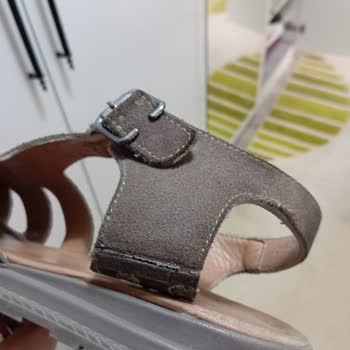 Satın Aldığım Derimod Sandalet Kısa Sürede Deforme Oldu, Müşteri Hizmetlerinden Yanıt Alamadım