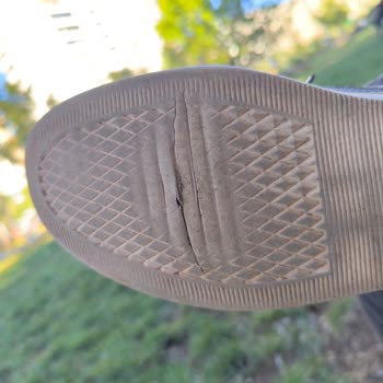 Derimod'dan Alınan Ayakkabı 4 Ayda Yıprandı, İade Veya Değişim Talebim Var